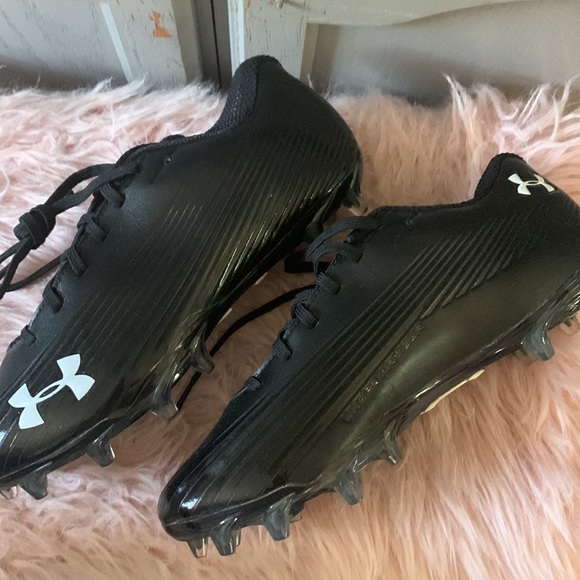 New 7.5 cleats under armor - Picture 4 of 7